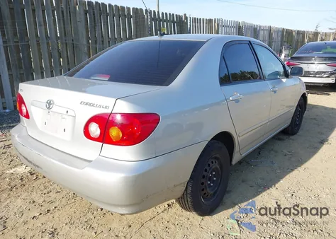 2004 Toyota Corolla Le z USA, uszkodzony, nr VIN 2T1BR32E14C247399